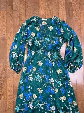 A Beautiful Soul Size B/Altard State Green Floral V-Neck Long Sleeve Dress 18/20
